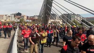 2016 04 18 ManifaBombeirosOurense14.jpg